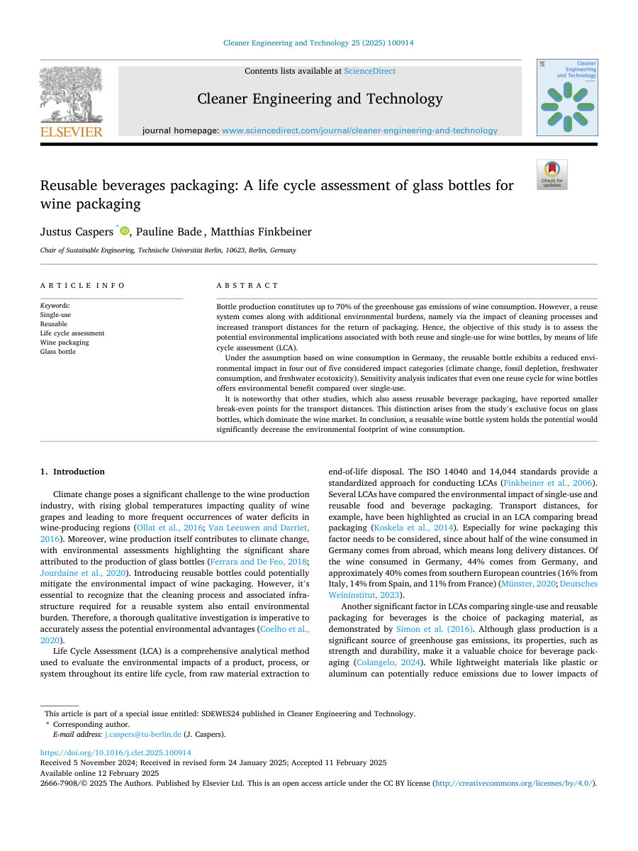 Cover of Reusable beverages packaging: A life cycle assessment of glass bottles for wine packaging